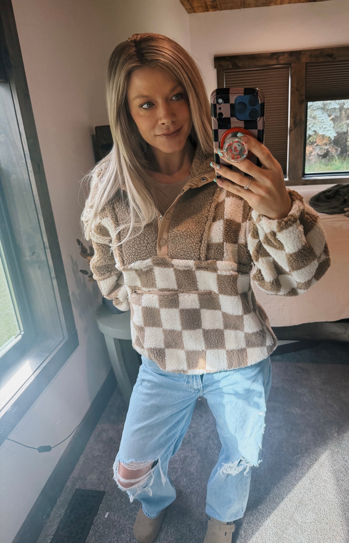 Checker Fleece Pullover